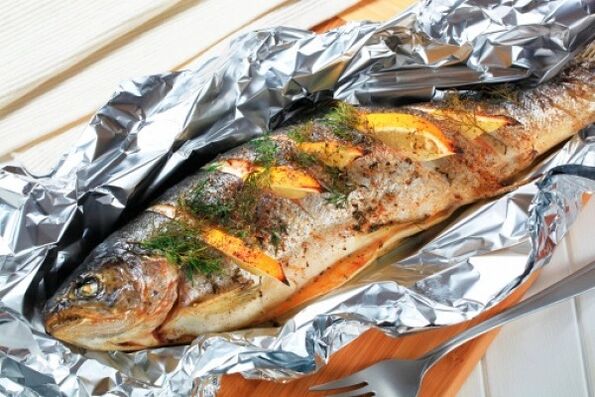 Folgen Sie der Maggi-Diät mit gebackenem Fisch zum Abendessen